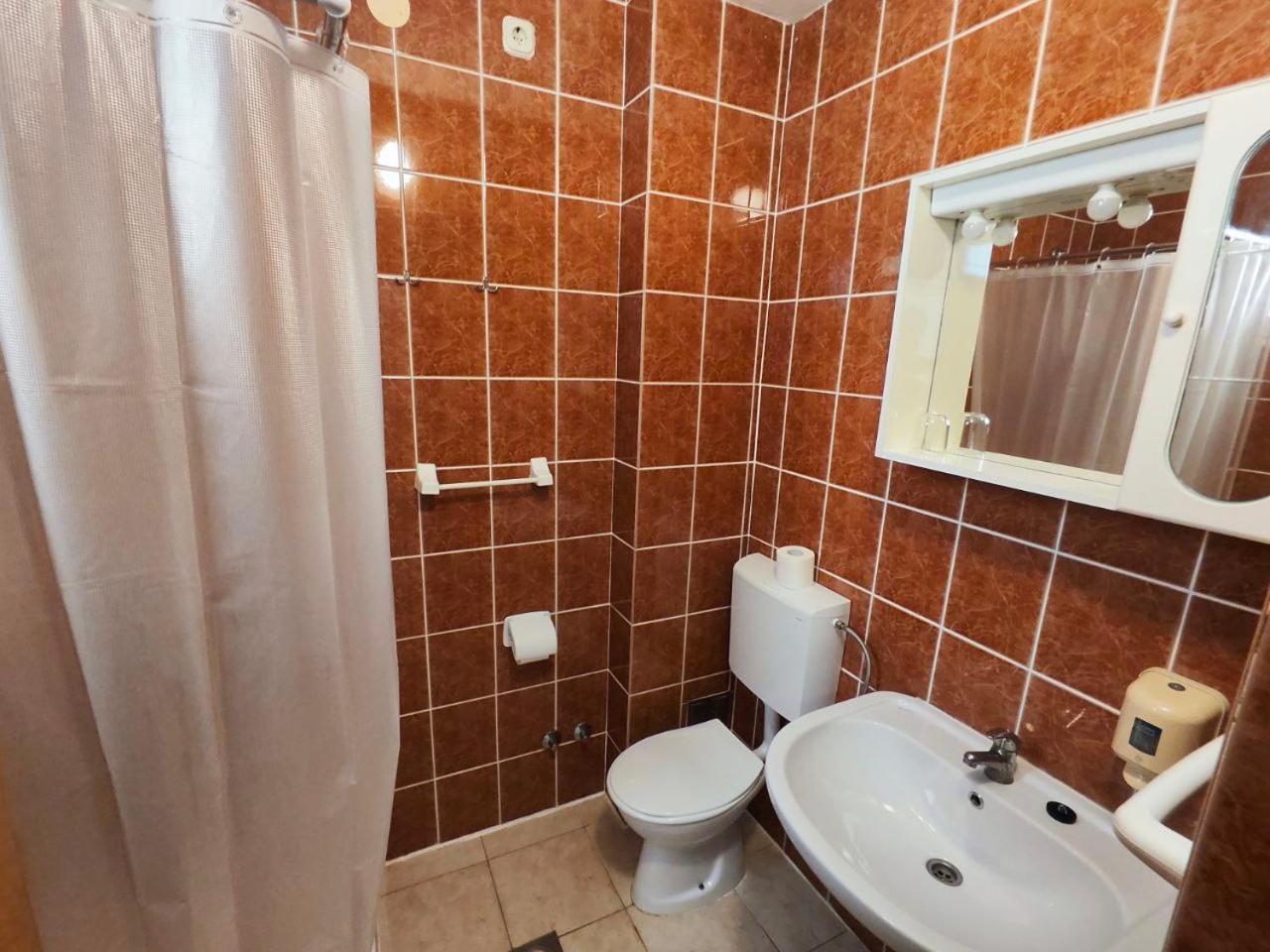 Tonino Apartments Pag Town Buitenkant foto