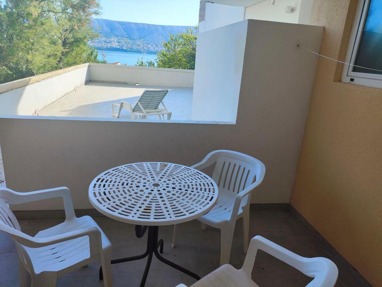 Tonino Apartments Pag Town Buitenkant foto